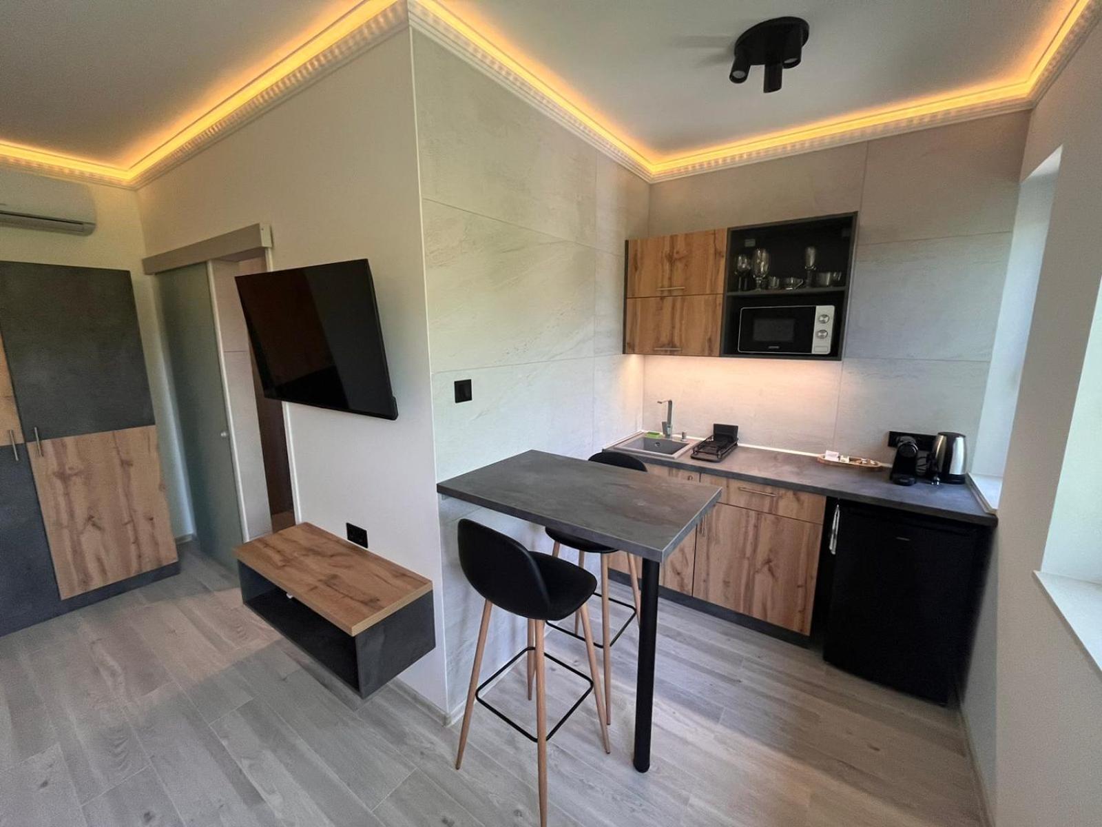 Varkapu Apartmanok 2 Gyula Exterior foto