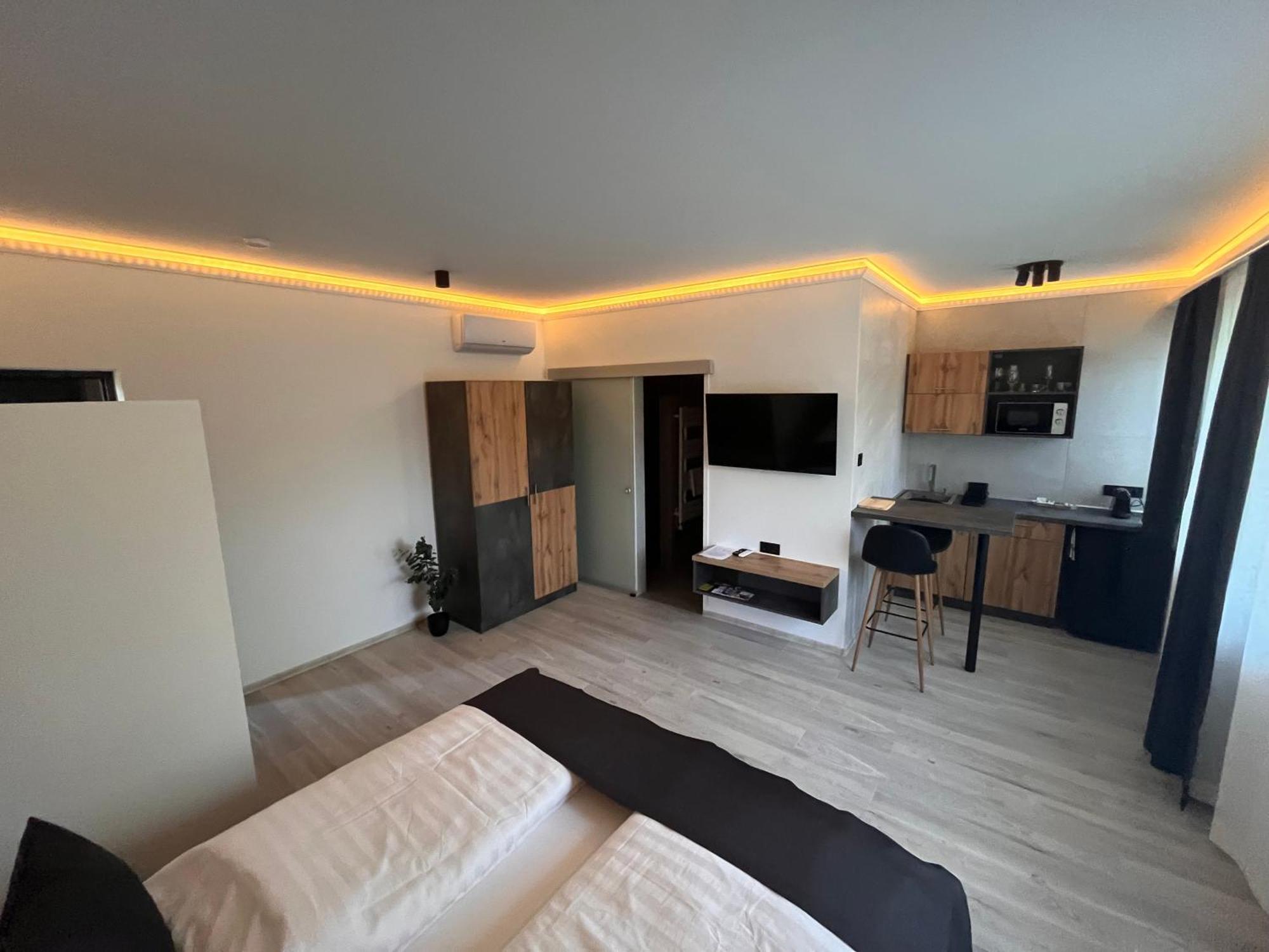 Varkapu Apartmanok 2 Gyula Exterior foto